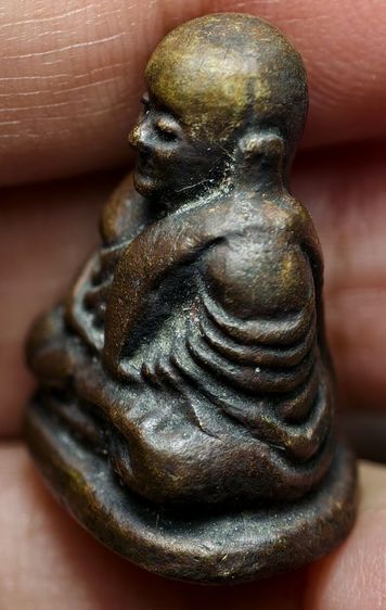 ลพ.เงิน รูปที่ 3