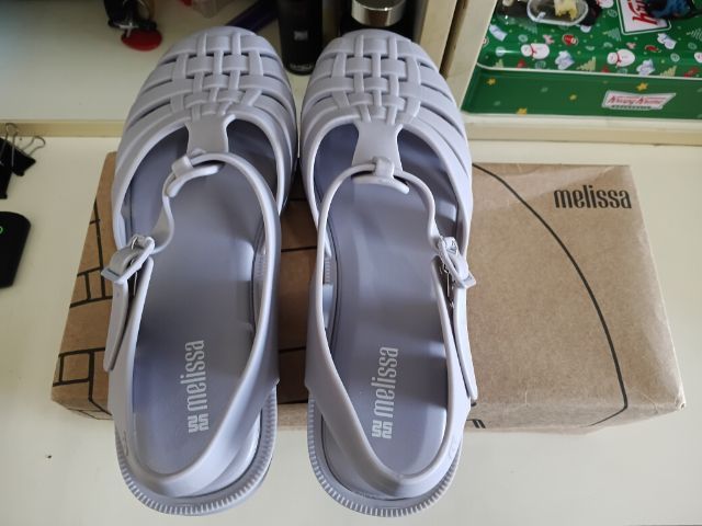 ขายรองเท้า.มีกลิ่นหอม รูปที่ 3