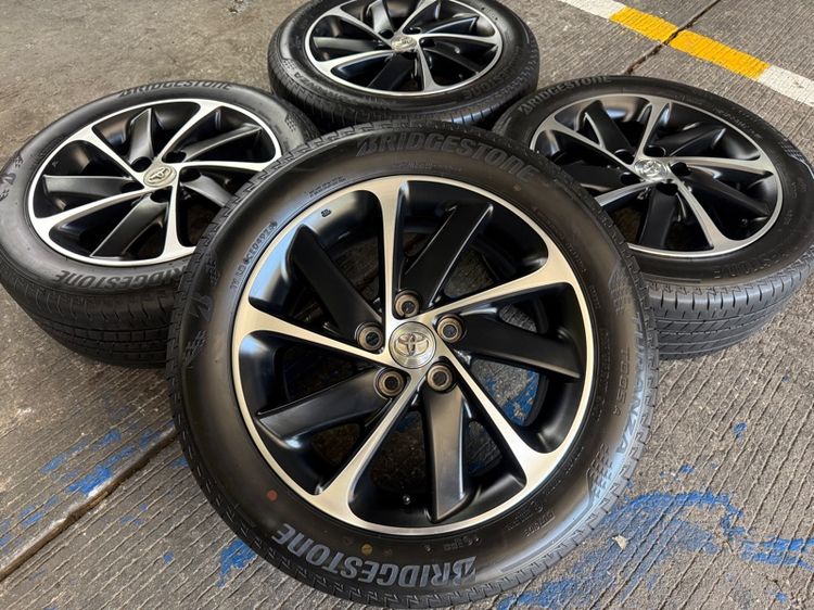 17" Toyota Camry Extremo 17 Top 🔥