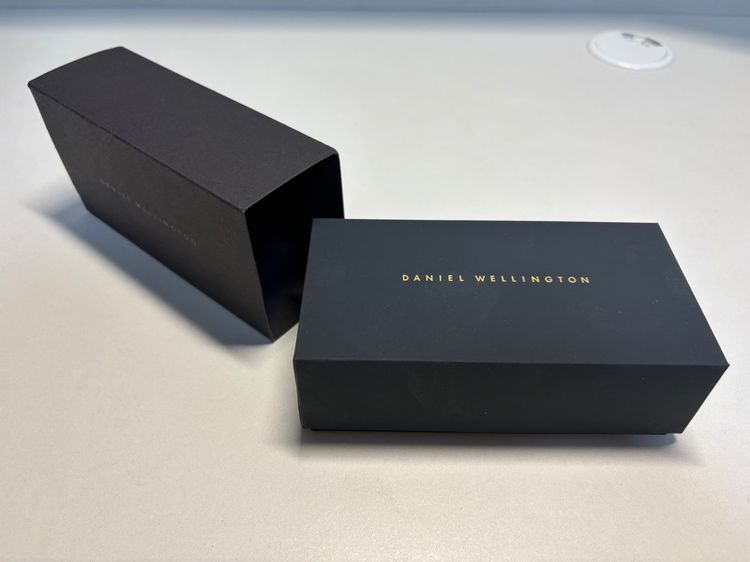 Daniel Wellington Bound แท้สภาพไม่เคยใช้งาน รูปที่ 4