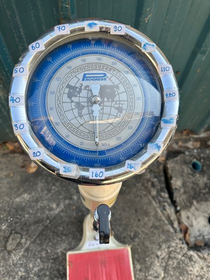 เครื่องชั่งน้ำหนักแบบเข็ม ตั้งพื้น มือสอง   ราคา 700 บาท (ไม่รวมส่ง)