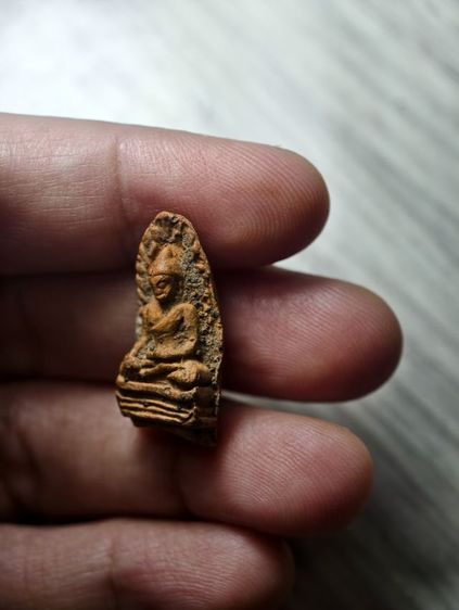 พระรอด รูปที่ 4