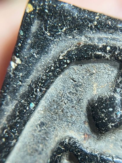 พระสมเด็จวัดระฆังพิมพ์ใหญ่สองหน้าเนื้อสีดําใบลาน รูปที่ 11