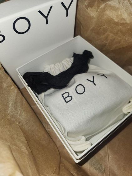 BOYY Bobby Charm with Strap สีเทา Frosted Grey ของใหม่มือ 1 แท้ 💯 รูปที่ 4