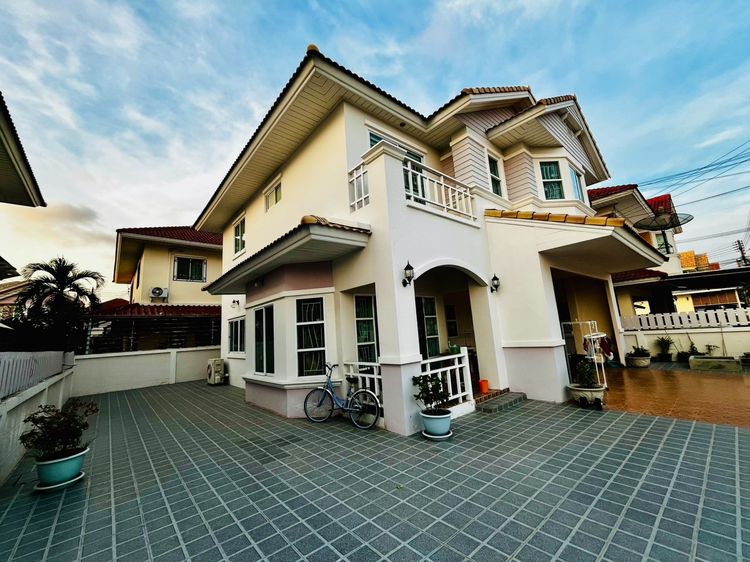 อื่นๆ ตกแต่งครบ สร้างเสร็จก่อน 2010 หมู่บ้านมณีรินทร์ บางแสน รูปที่ 2