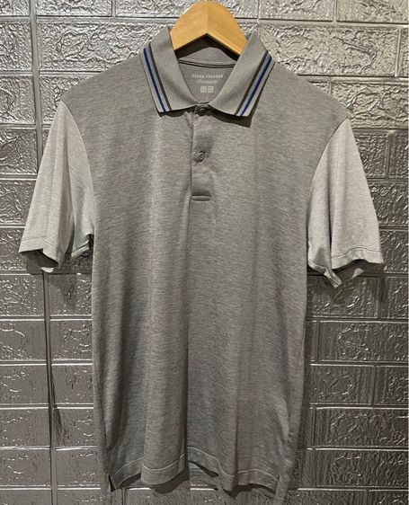 เสืัอ Uniqlo