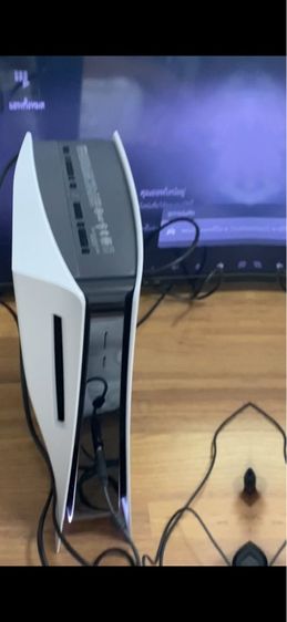 ปล่อย Play Station 5 รุ่นใส่แผ่นเล่นได้ หรือโหลดเกมสเล่น เล่นน้อยมาก สภาพใหม่มาก มีจอยให้2จอย รูปที่ 8