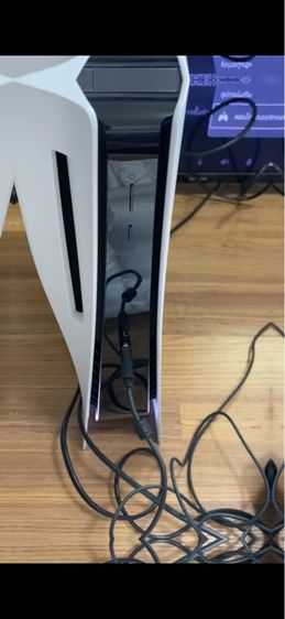 ปล่อย Play Station 5 รุ่นใส่แผ่นเล่นได้ หรือโหลดเกมสเล่น เล่นน้อยมาก สภาพใหม่มาก มีจอยให้2จอย รูปที่ 10