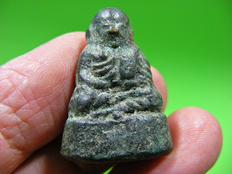 เนื้อสัมฤทธิ์ รูปหล่อหลวงพ่อเงิน เก่าๆ 