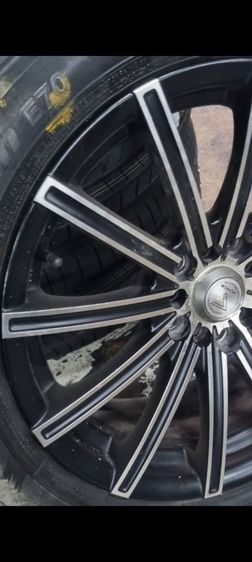 ปิดการขายจ้า)17" ใส่5รู114 ,5รู100ใส่ Civic 5 รู Camry Accord Teana HRV CRV Nissan X Trail Nissan Juke ซิลฟี่ กระบะ 5 รู 114 ,5รู100 ได้ทุกรุ่น ไม่แตกไม่ร้าว มีริ้วรอยตามการใช้งาน รูปที่ 5