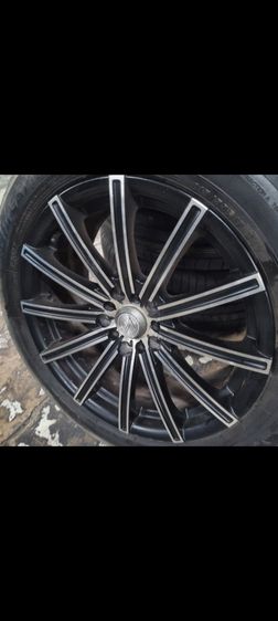 ปิดการขายจ้า)17" ใส่5รู114 ,5รู100ใส่ Civic 5 รู Camry Accord Teana HRV CRV Nissan X Trail Nissan Juke ซิลฟี่ กระบะ 5 รู 114 ,5รู100 ได้ทุกรุ่น ไม่แตกไม่ร้าว มีริ้วรอยตามการใช้งาน รูปที่ 8