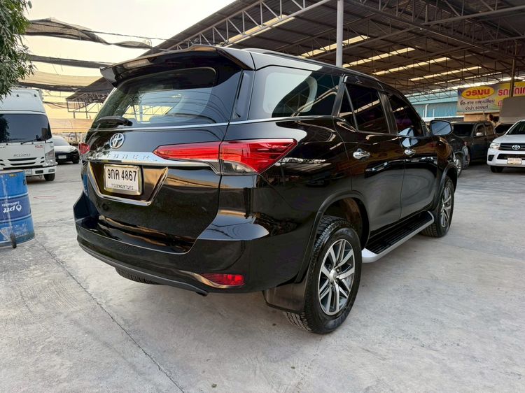 Toyota Fortuner 2019 2.8 V Utility-car ดีเซล ไม่ติดแก๊ส เกียร์อัตโนมัติ น้ำตาล รูปที่ 4