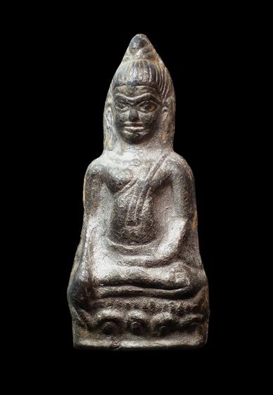 พระหูยาน เนิ้อชิน