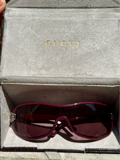 แว่นกันแดด Gucci