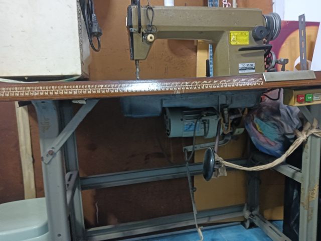 จักรเย็บผ้าอุตสาหกรรมJuki  รูปที่ 2