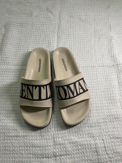 รองเท้าแตะ GENTLE WOMAN 