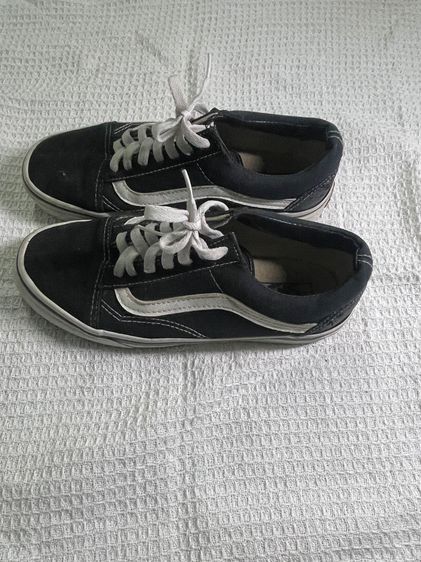 Vans Old Skool  รองเท้าผ้าใบ ที่วัยรุ่นควรมี รูปที่ 2