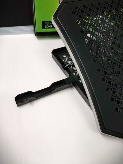 พัดลมระบายความร้อน Notebook EGA Type CP3 ปรับความเร็วได้ มีไฟ RGB ใช้งานได้ปกติ รูปที่ 5