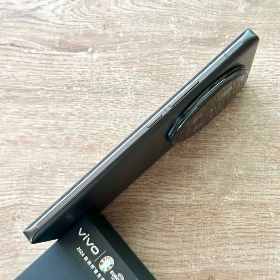 Vivo X100 Ultra 512 CN แบต 100 สวยกริ๊บ ใช้ถนอมมากไม่มีตำหนิเลย ครบกล่อง เคสอย่างดี 2 อัน รูปที่ 9