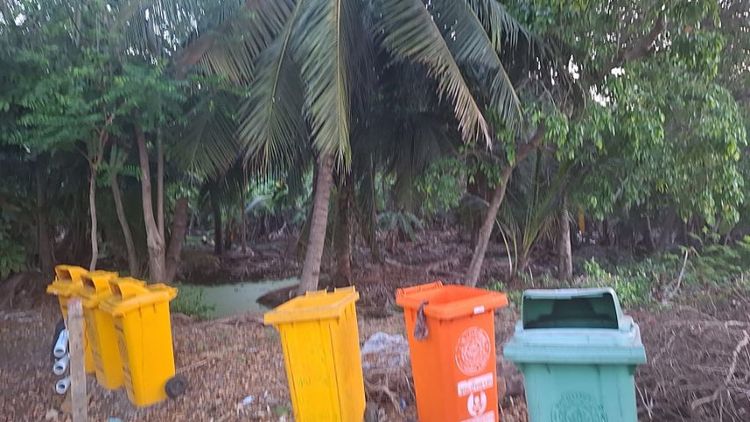 ขายที่ดิน2.16ไร่ที่ติด อ.บ.ต.บางรักใหญ่ราคา23ล้าน รูปที่ 3