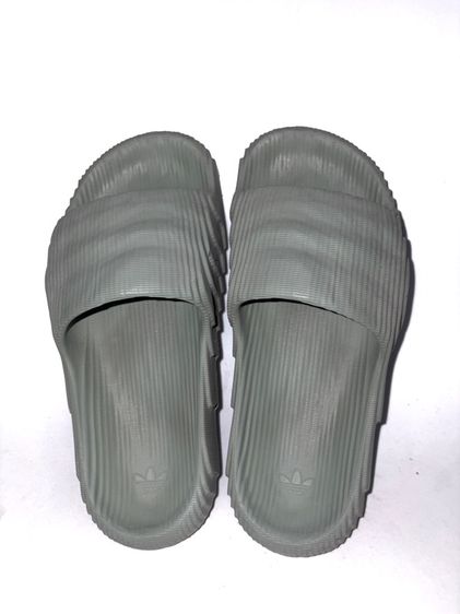 รองเท้าแตะ อดิดาส