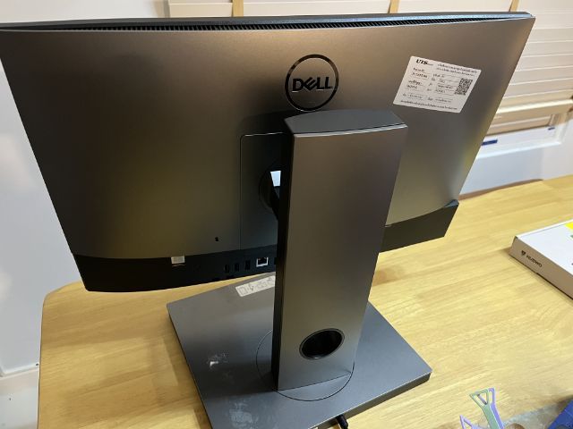 คอมพิวเตอร์ Dell (All in One)