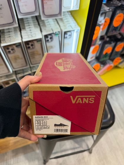 รองเท้า vans สีดำลายเชอรี่ รูปที่ 6