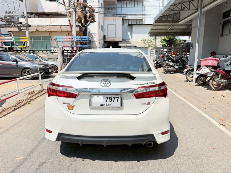 Toyota Altis 2015 1.8 Esport Sedan เบนซิน ไม่ติดแก๊ส เกียร์อัตโนมัติ ขาว รูปที่ 2