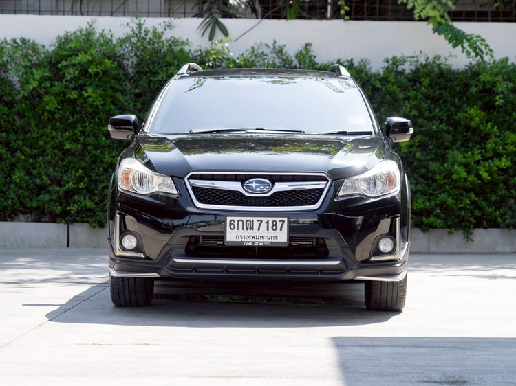 Subaru XV 2017 2.0 P 4WD Utility-car เบนซิน ไม่ติดแก๊ส เกียร์อัตโนมัติ ดำ รูปที่ 2