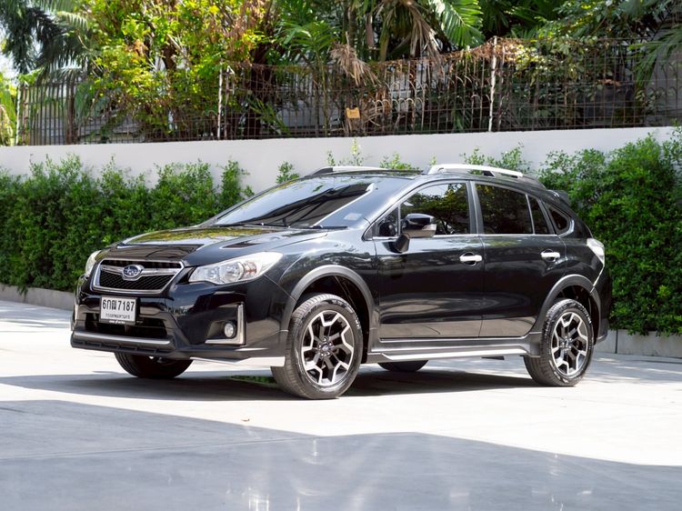 Subaru XV 2017 2.0 P 4WD Utility-car เบนซิน ไม่ติดแก๊ส เกียร์อัตโนมัติ ดำ รูปที่ 3