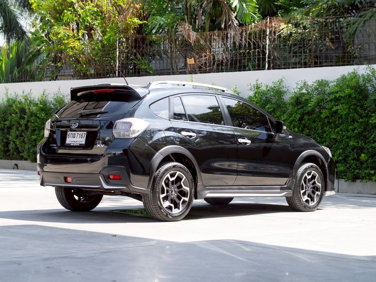 Subaru XV 2017 2.0 P 4WD Utility-car เบนซิน ไม่ติดแก๊ส เกียร์อัตโนมัติ ดำ รูปที่ 4