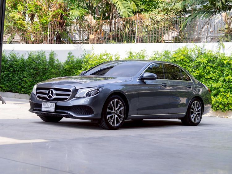 Mercedes-Benz E-Class 2018 E350 Sedan ปลั๊กอินไฮบริด (PHEV) ไม่ติดแก๊ส เกียร์อัตโนมัติ เทา รูปที่ 3