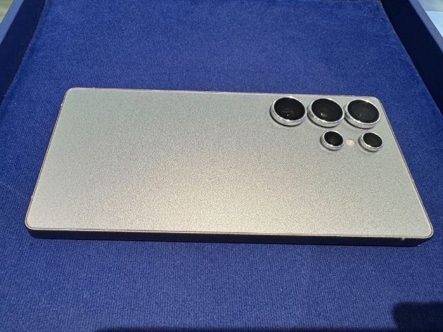 Samsung Galaxy S25 Ultra 12GB 1TB Jade Green รูปที่ 7