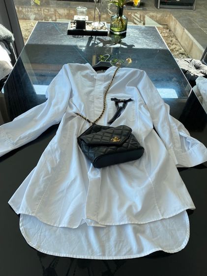 ชาแนล เดรสเชิ้ต สภาพใหม่เอี่ยม เนื้อผ้าดีมาก รูปที่ 4