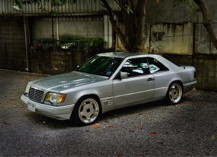 Mercedes-Benz E-Class 1991 E300 Sedan เบนซิน ไม่ติดแก๊ส เกียร์อัตโนมัติ บรอนซ์เงิน รูปที่ 3