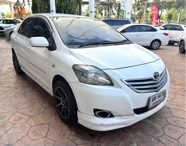 รถ Toyota Vios 1.5 ES สี ขาว