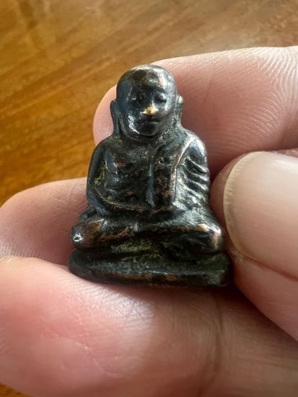 หลวงพ่อเงินพิมพ์นิยม