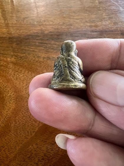 หลวงพ่อเงินพิมพ์นิยม รูปที่ 2