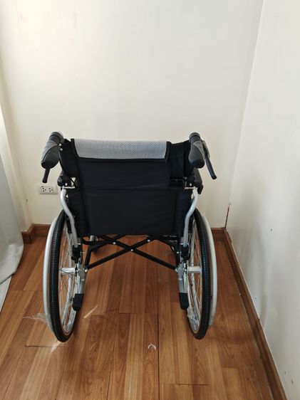 wheel chair รูปที่ 3