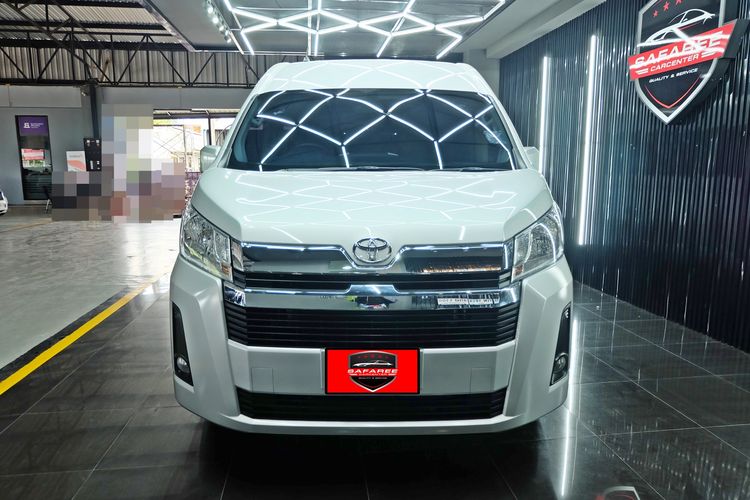 Toyota Commuter 2024 2.8 Van ดีเซล เกียร์ธรรมดา เทา รูปที่ 4