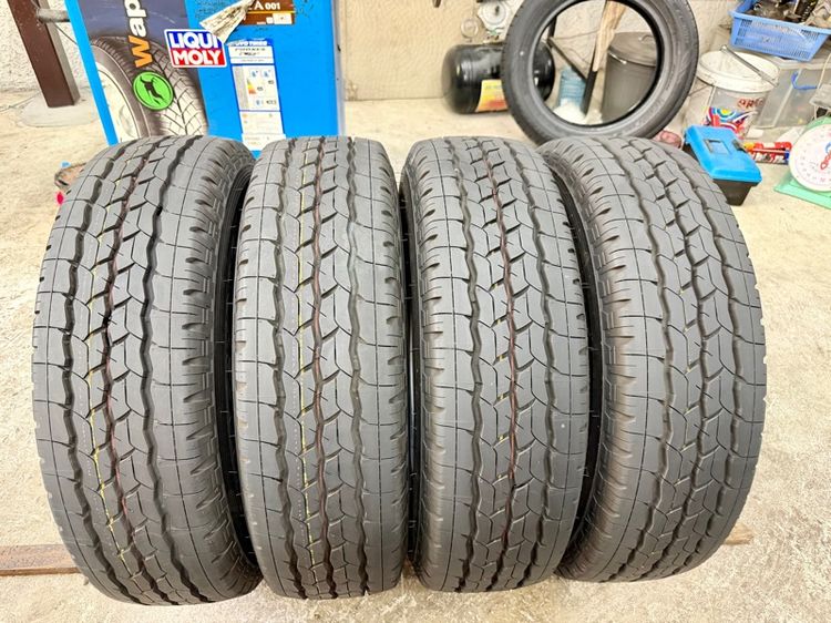 ยางถอดป้ายแดงขอบ 14” ยี่ห้อ BRIDGESTONE รุ่น DURAVIS R624 ขนาด 195R14 ปี 25 สีเส้นตุ่มหน้ายางยังอยู่ รูปที่ 9