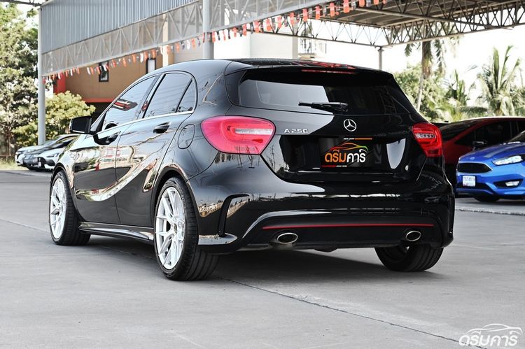 Mercedes-Benz A-Class 2014 A250 Sedan เบนซิน ไม่ติดแก๊ส เกียร์อัตโนมัติ ดำ รูปที่ 3