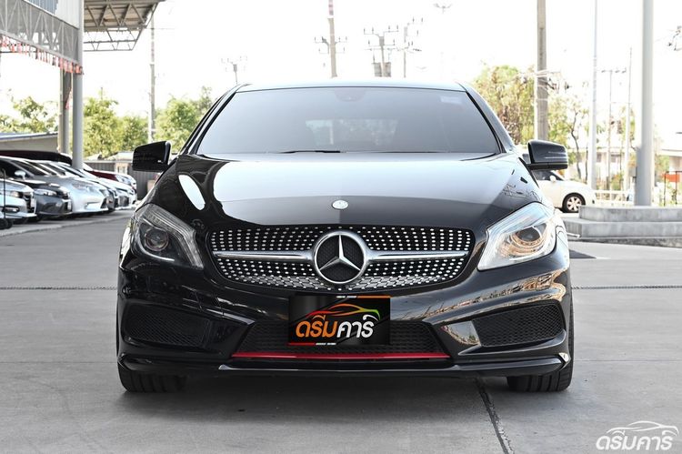 Mercedes-Benz A-Class 2014 A250 Sedan เบนซิน ไม่ติดแก๊ส เกียร์อัตโนมัติ ดำ รูปที่ 2