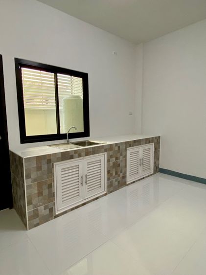 อื่นๆ 2023 ไม่มี ใช่ ทาวน์โฮม 2 ชั้น 3 นอน 3 น้ำ รูปที่ 4