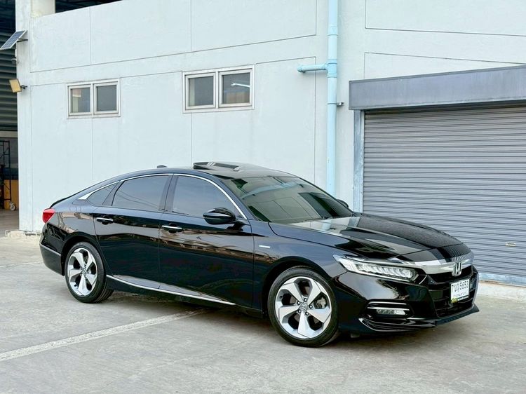รถ Honda Accord 2.0 Hybrid Tech สี ดำ