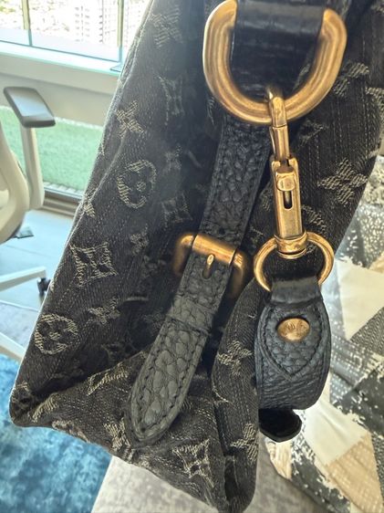 Authentic LV Monogram LV Denim Neo Cabby MM M95351 Handbag รูปที่ 6