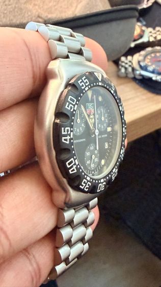 Black colored, Tag Heuer F1 Vintage Chronograph  รูปที่ 5