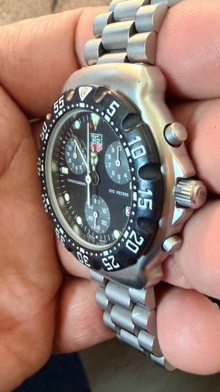 Black colored, Tag Heuer F1 Vintage Chronograph  รูปที่ 4