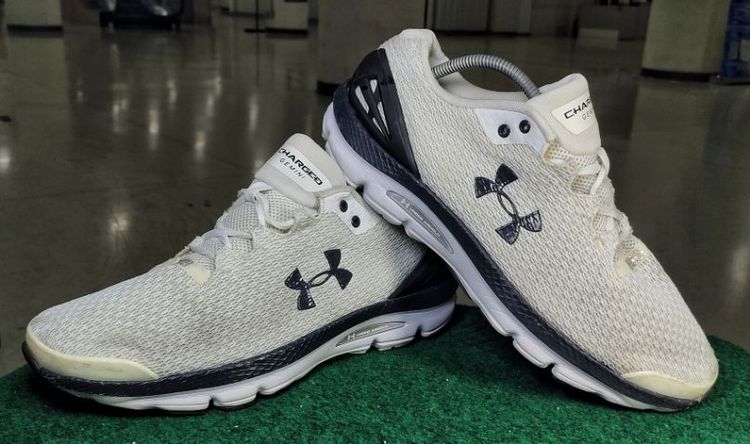 รองเท้า💥UNDER ARMOUR CHAGED💥ของแท้‼️สวยๆ เดิมๆ สภาพดี💥ไซร์ 45 รูปที่ 12