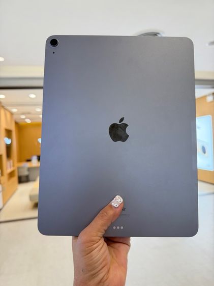 Apple 128 GB iPad Air6 ขนาด 13 นิ้ว Wi-Fi 128 มี รอยรูปสุดท้าย